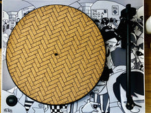 Load image into Gallery viewer, Herringbone Pattern Cork Turntable Mat
